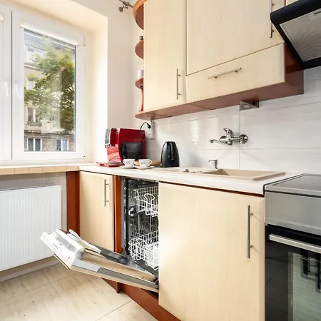 Apartment Good Mood In City Center By Renters